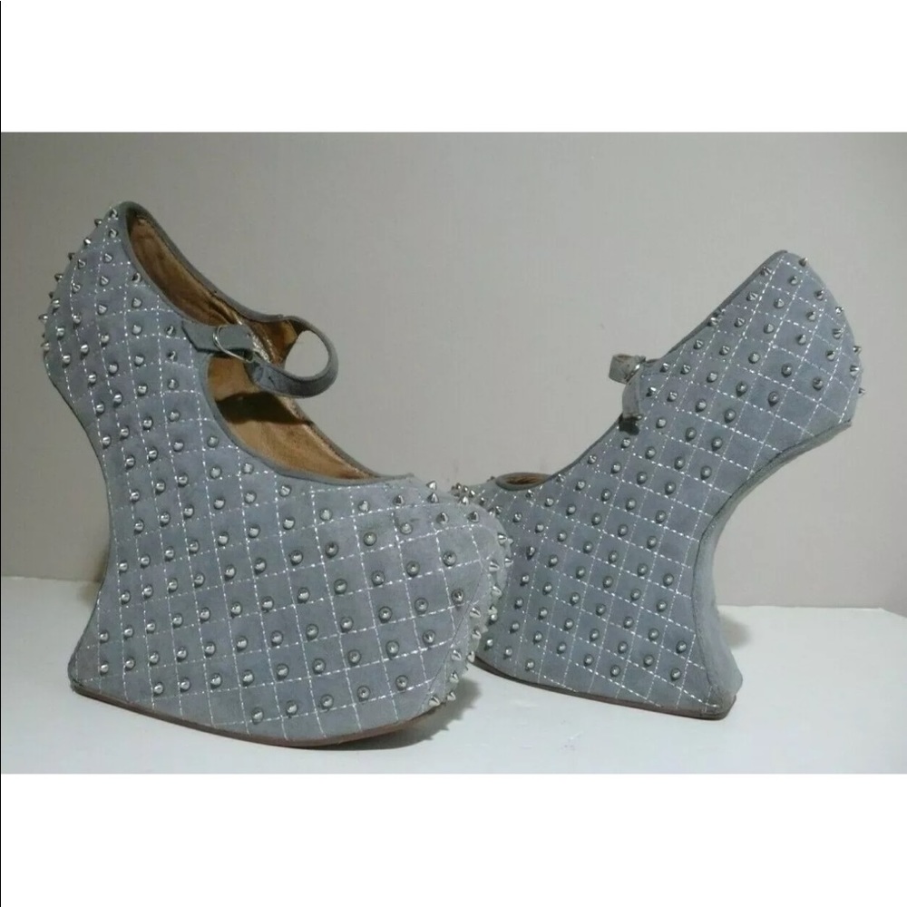 NEW Jeffrey Campbell Grey suede “Prickly” wedges